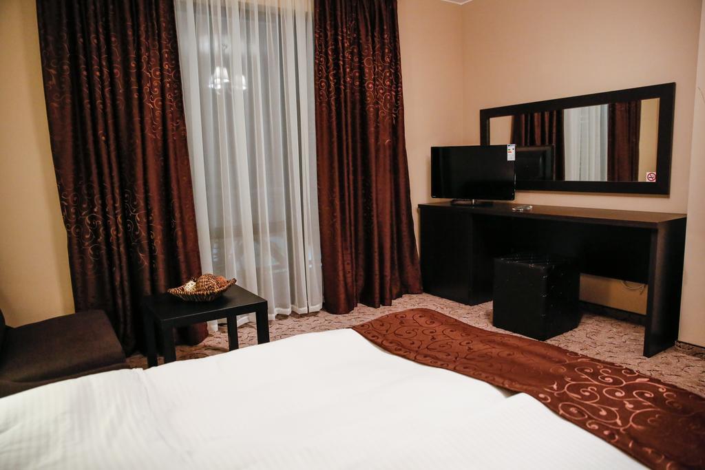 Einstein House & Spa Marchevo Chambre photo