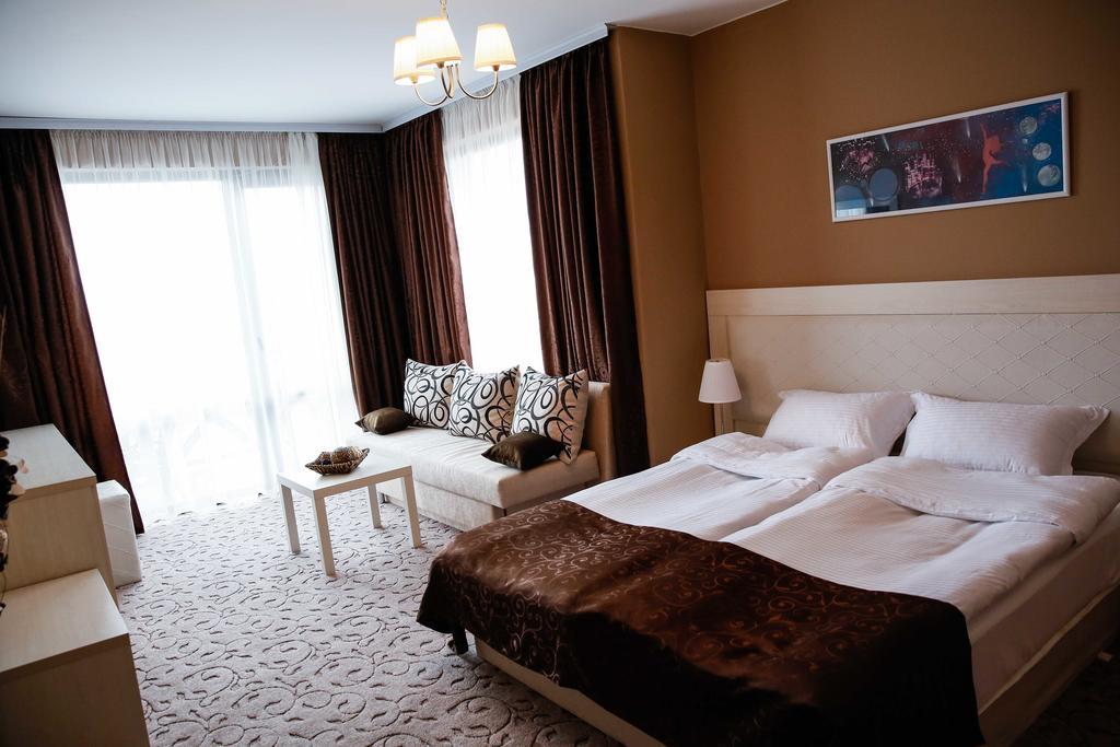 Einstein House & Spa Marchevo Chambre photo